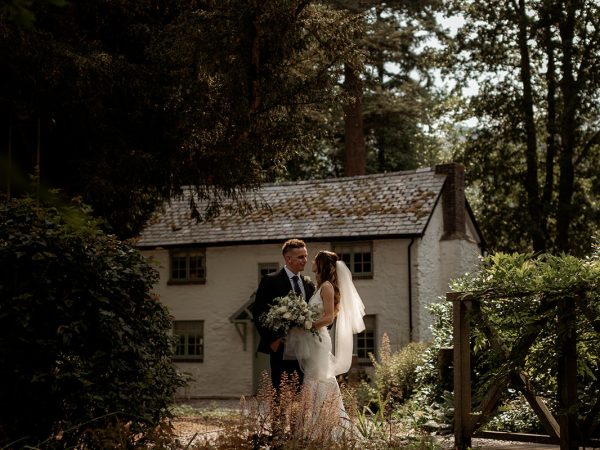 Managing Accommodation for Your Wedding Day